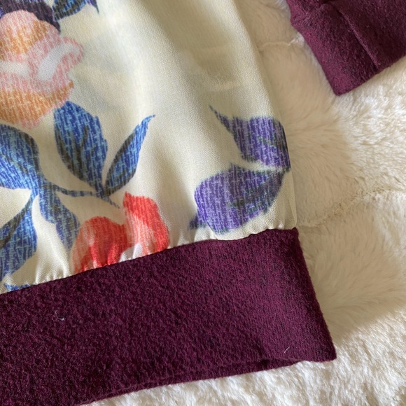 Sheer floral top - Picture 6 of 8